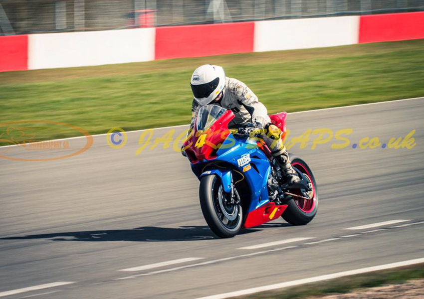 Sam Osborne Lane Motorsport Racer at Donington Park 1